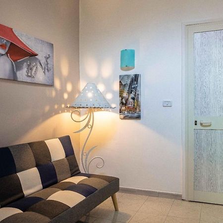 Little House Camilla Apartment Napoli Bagian luar foto